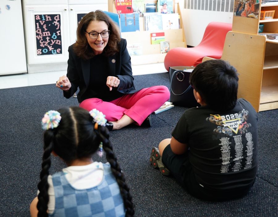 6_Marra - Read to Grow 041526-7235.jpg